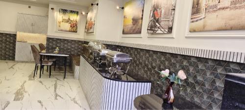 D. K. INTERNATIONAL HOTEL PVT. LTD – Calcutta, LA