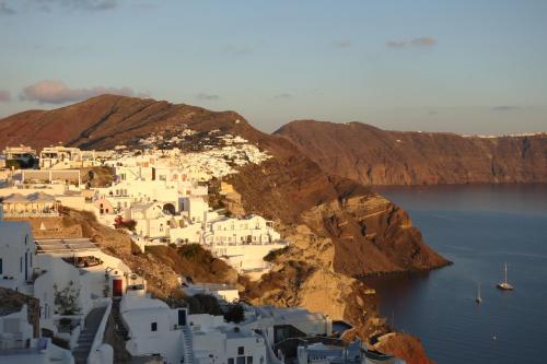 Top Oia - image 4