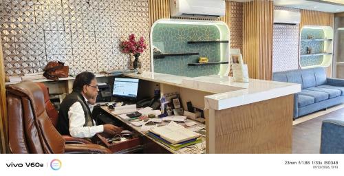 Lobby, D. K. INTERNATIONAL HOTEL PVT. LTD in Kolkata