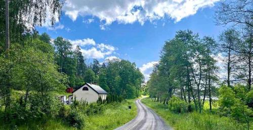 Beautiful Swedish cottage by the sea in Arkosund