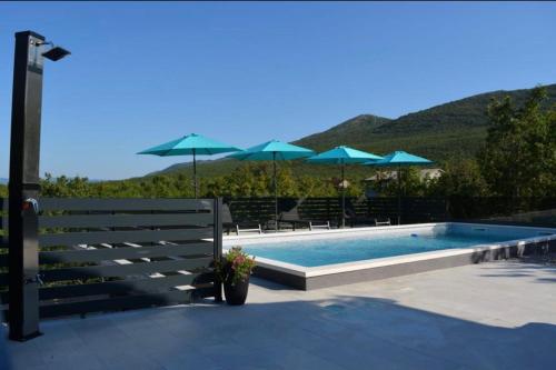 Villa Ika in Rašćane