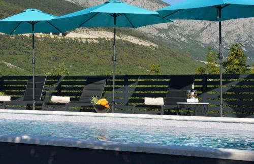 Villa Ika in Rašćane