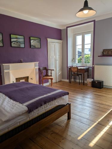 1 queen bed