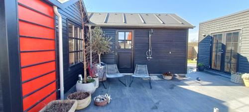 外部景觀, A Sparkling Sea View And Waves In Juelsminde in 尤爾斯明納鎮中心