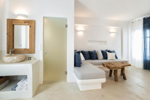 Anna Platanou Suites - image 2