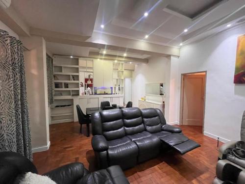 Cozy 3Bedroom Apartment in Polana Lar OrAr - image 5
