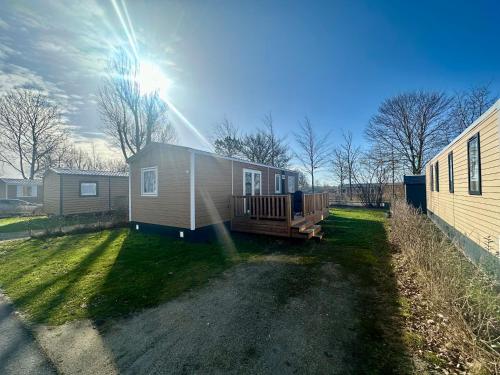 3 bedrooms, 6 beds