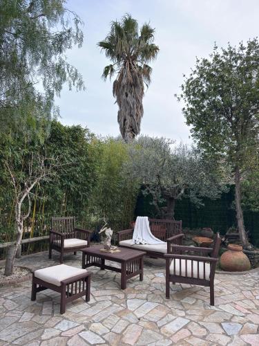 Dārzs, El Far D'empordà (El Far D'emporda) in Vila-sacra