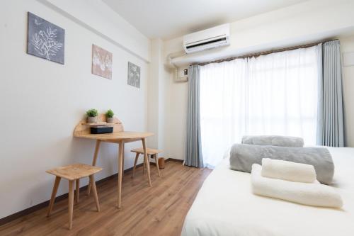 Bloomsbury, Osaka