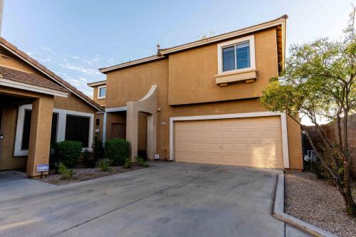 Exterior view, New Listing Special! 3 BR House in Prime Location in Desert View Village