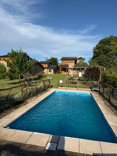 Cabañas en Santa Rosa de Calamuchita con pileta y parrilla - cerca del rio