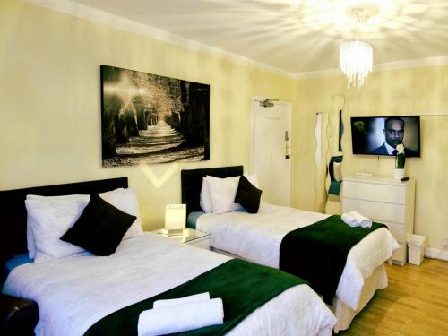 Gable Lodge London B&B