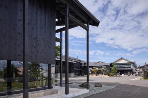 Exterior view, 泊まれる文化交流施設 盆宿U bon-yadoU in Yuzawa