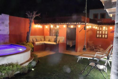 Karstais baseins, Hacienda Bugambilias Boutique Colonial in Galindo