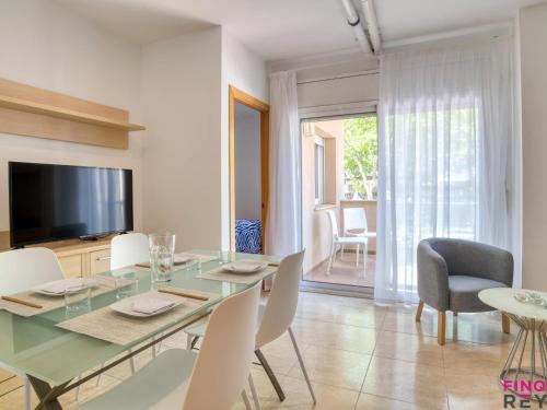 Dúplex en S'agaró con 2 dormitorios y balcón, parking incluido - ES-298-32 (Duplex en S'agaro con 2 dormitorios y balcon, parking incluido - ES-298-32) in S'Agaro