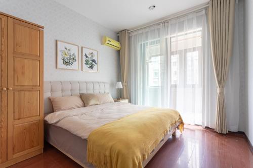 Locals-058 in Daming Palace