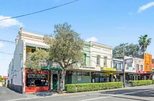 Cozy Studio Walk to CBD in Surry Hills