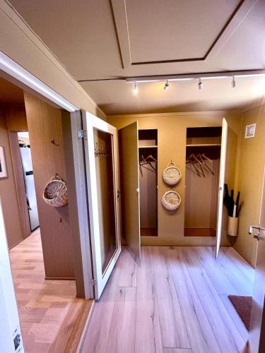 Executive Suite m TV-stue Nær Google og Hydro in พอร์สกรุน