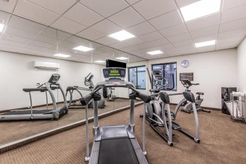 Sleep Inn Dallas Love Field-Medical District - image 32