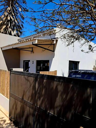 Shiloah Guesthouse Unit 4 in Oranjemund