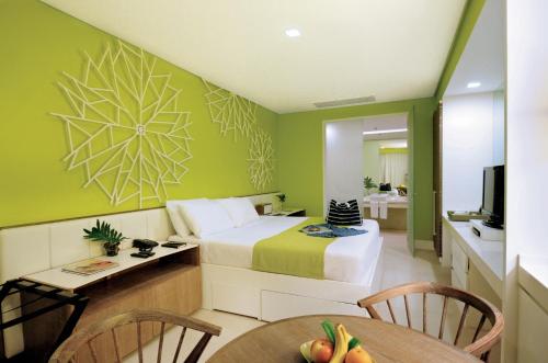 2 twin beds
