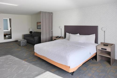 Home2 Suites by Hilton Lima - image 7