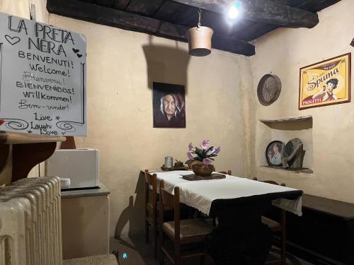 La Preta Nera in Giuliano di Roma