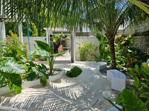 Garden Rooms by Shams Thoddoo 4