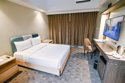 room detail thumbnail 1