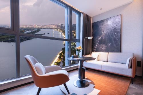 Atour S Hotel Ningbo Binjiang Olympic Sports Center in Jiangbei District