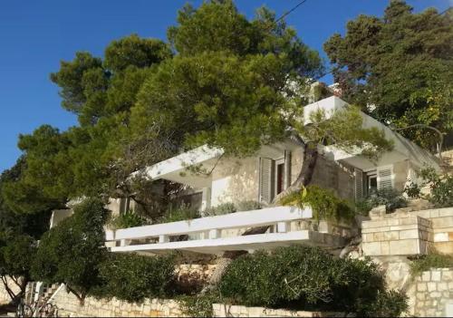 Villa Dzeba – khách sạn tại Povlja