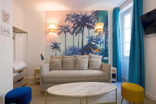 Majopi 2 - Central, AC, close to Palais & beaches