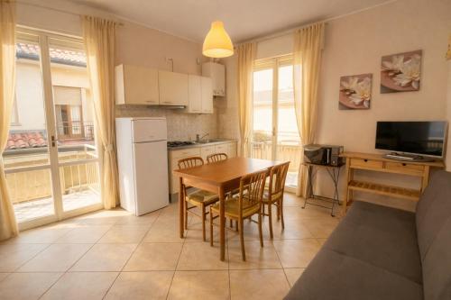 88 Bilocale vista mare