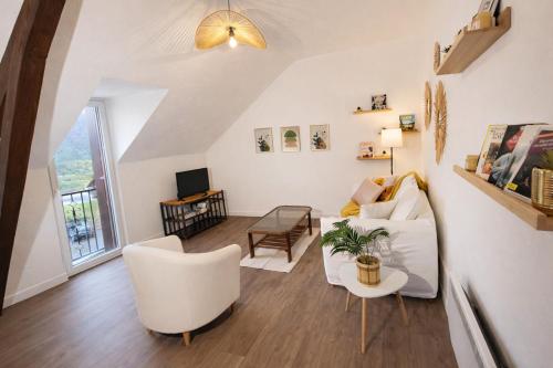 Istaba viesiem, Appartement rénové tout confort - au pied des Pyrénées (Appartement renove tout confort - au pied des Pyrenees) in Loures-Barousse