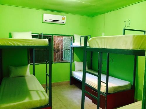 A Hotelcom Real Vang Vieng Backpacker Hostel Hostel - 