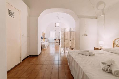 Domus Gallipoli by Casa di Marco