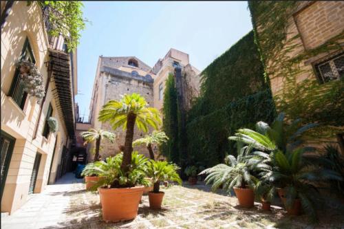

Palazzo Artale Cattedrale