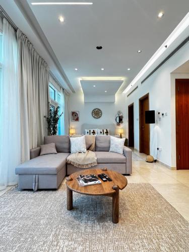 Modern Studio in Bay Square for 4 Guests