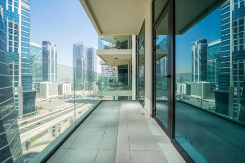 Premium 2BR Apt Home Fully Furnished - image 13