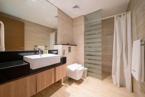 Indulge in Luxury 1BR Unit at Missoni Urban Oasis - image 13