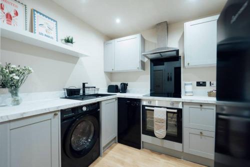 廚房, Sea View, 2 Bed Apartment, Central Largs in 拉格斯鎮中心