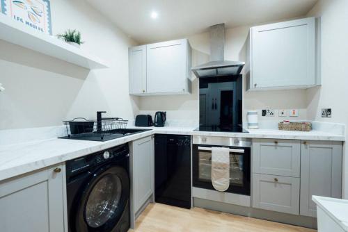 廚房, Sea View, 2 Bed Apartment, Central Largs in 拉格斯鎮中心
