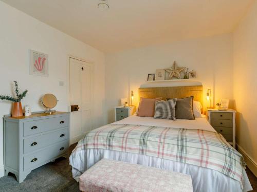 3 Bed in Brixham oc-64703, Brixham (photo 2)
