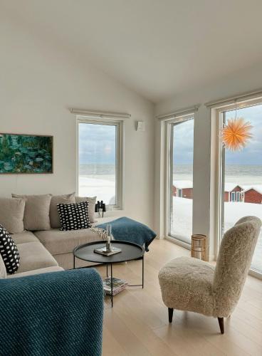 Viesnīcas āriene, Seaview Cabin With Terrace Near Nature in Stromsbruk