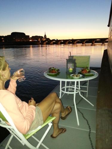 Different Holidays in Ile Offard