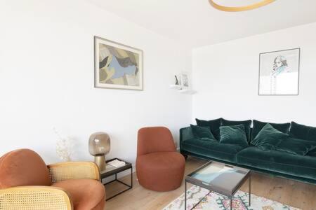 Charonne 6 - KP- Apartment for 4 people, Place de la Nation area