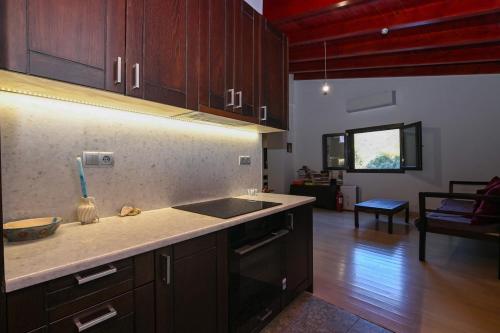 Chania Hillside 2BD Home - Nature & Comfort by ΜΡS in Kandanos