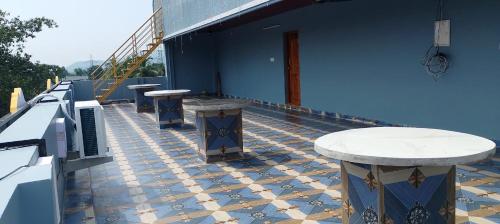 SkymountainsGuesthouse in Srungavarapu kota