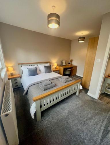 THE ESK - Modern 1 bedroom apartment in centre of Melrose. in Мелроуз