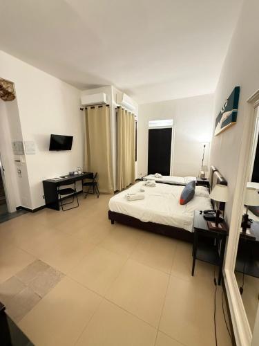 1 queen bed